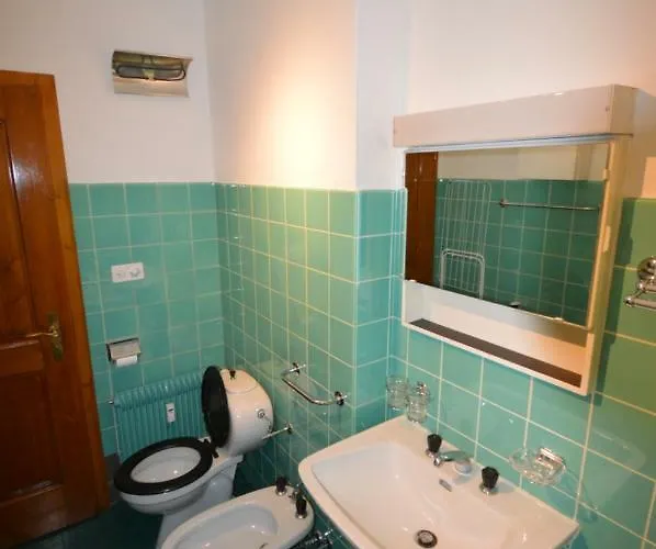 Anna House Челерина